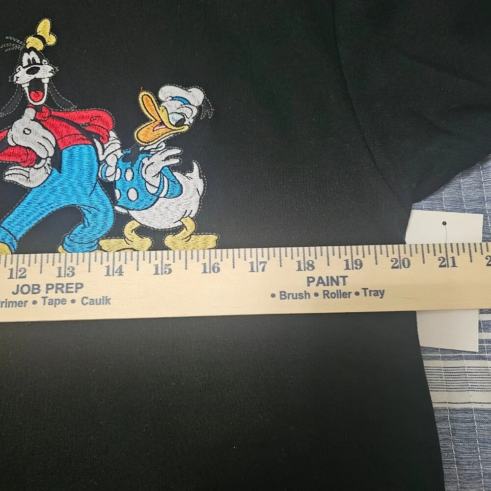 NEW Vintage Aesthetic Disney Mickey Mouse and Friends Black Sweatshirt Size S - Picture 5 of 6